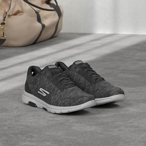 白菜价！Skechers 女式 GO Walk LITE 漫步鞋 27.8加元（原价 85.88加元，5.5码）