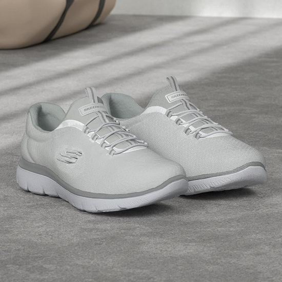 历史新低!Skechers 斯凯奇 Summits 女式一脚蹬运动鞋 39.98加元包邮!