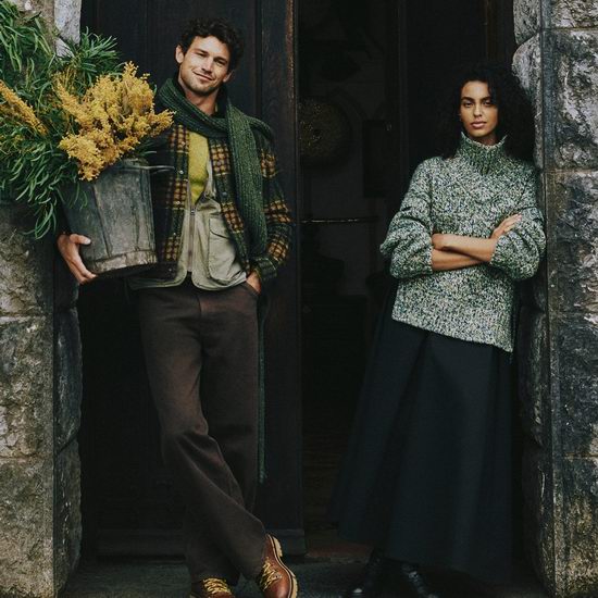 白菜价！Banana Republic 时尚服饰2.5折起+额外8折！羊毛衫$23.99、束腰衬衫$31.99、连衣裙$39.97！