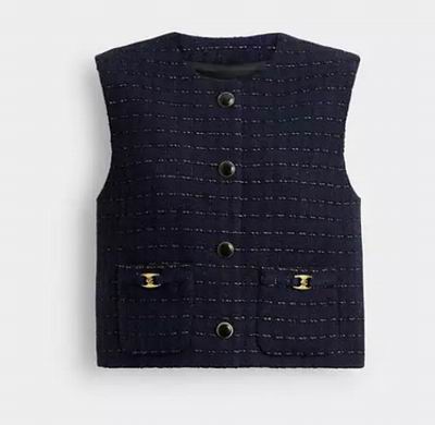 折扣升级!Coach官网精选美包、服饰、鞋靴、配饰4折起!入T恤、鹅绒服8、保暖靴9、水桶包0!