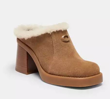 折扣升级!Coach官网精选美包、服饰、鞋靴、配饰4折起!入T恤、鹅绒服8、保暖靴9、水桶包0!