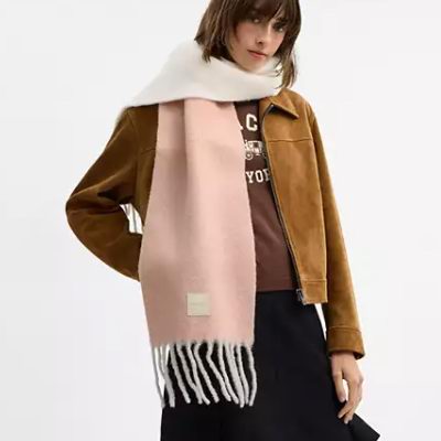 白菜速抢！Coach Outlet马年闪购，全场2.5折起+额外8折！抢羊毛手套、羊毛围巾、托特包8、相机包9、羽绒服2！