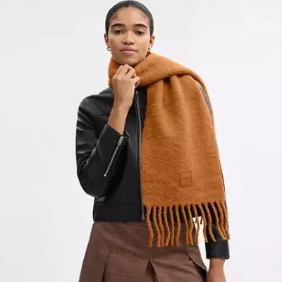 白菜速抢！Coach Outlet马年闪购，全场2.5折起+额外8折！抢羊毛手套、羊毛围巾、托特包8、相机包9、羽绒服2！