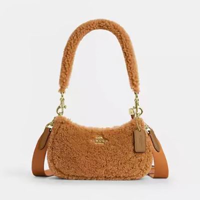 白菜速抢！Coach Outlet马年闪购，全场2.5折起+额外8折！抢羊毛手套、羊毛围巾、托特包8、相机包9、羽绒服2！