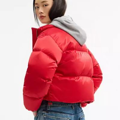 白菜速抢！Coach Outlet马年闪购，全场2.5折起+额外8折！抢羊毛手套、羊毛围巾、托特包8、相机包9、羽绒服2！