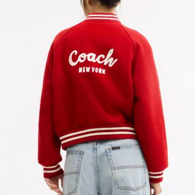 白菜速抢！Coach Outlet马年闪购，全场2.5折起+额外8折！抢羊毛手套、羊毛围巾、托特包8、相机包9、羽绒服2！