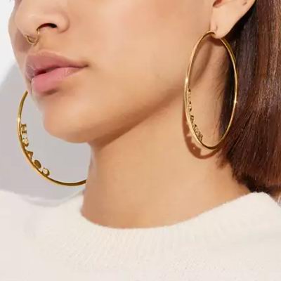 白菜速抢！Coach Outlet马年闪购，全场2.5折起+额外8折！抢羊毛手套、羊毛围巾、托特包8、相机包9、羽绒服2！