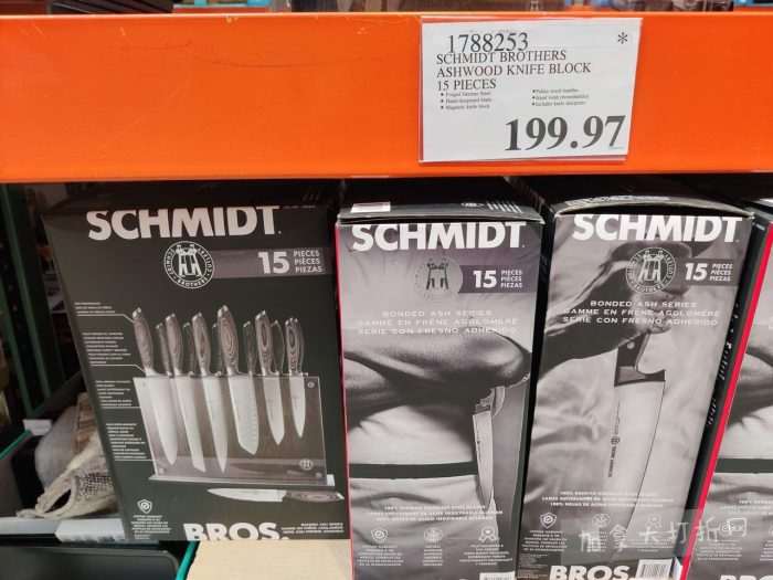 独家！【加东版】Costco店内实拍，有效期至2月8日！iPhone月供https://www.canadadz.com/wp-content/uploads/2026/02/2026020220181778-700x525.jpg、招财银柳.99、冰柜.99、海鲈鱼.99、阿迪鞋.97、加拿大队服.97、迷你香肠.99、午餐肉.99！