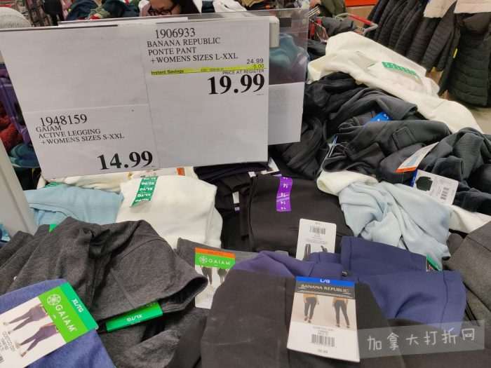 独家！【加东版】Costco店内实拍，有效期至2月8日！iPhone月供https://www.canadadz.com/wp-content/uploads/2026/02/2026020220245032-700x525.jpg、招财银柳.99、冰柜.99、海鲈鱼.99、阿迪鞋.97、加拿大队服.97、迷你香肠.99、午餐肉.99！