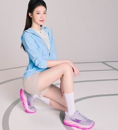 白菜价！Skechers 斯凯奇 运动休闲鞋断码清仓大甩卖：休闲鞋 25.44加元