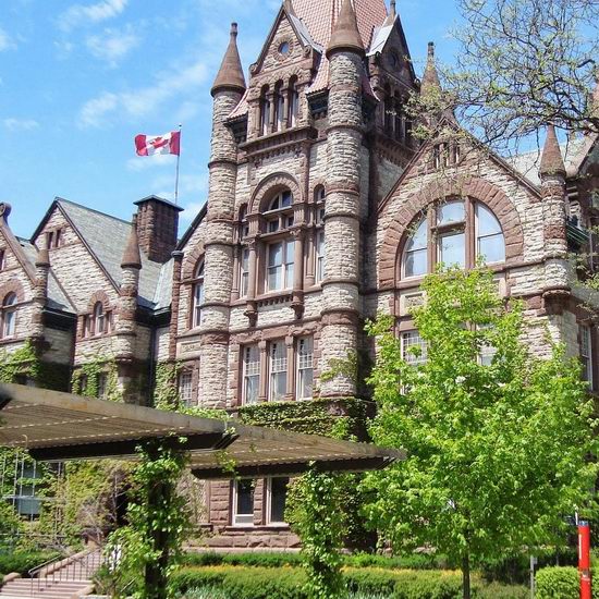 学生惨了！安省高校学费将连涨3年！OSAP助学金大缩水！