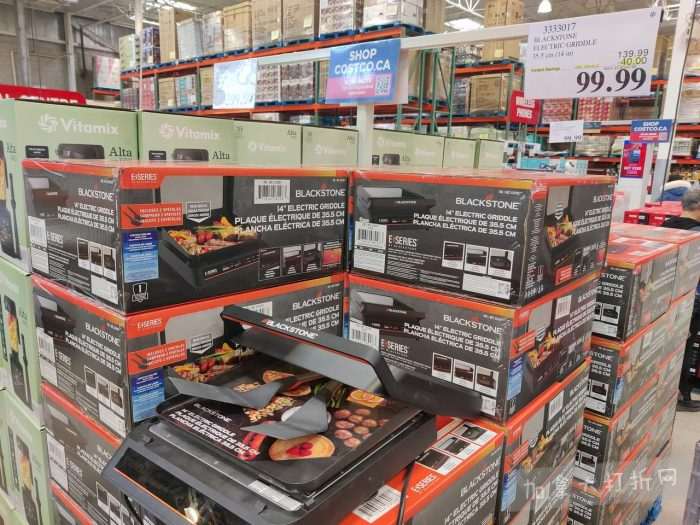 独家！【加东版】Costco店内实拍，有效期至2月22日！大量服饰.97起、雅顿面霜.99、哈根达斯.99、黑线鳕鱼.99、斑点虾.99、铁板烧.99、葡萄籽油.99、痘痘贴.99！