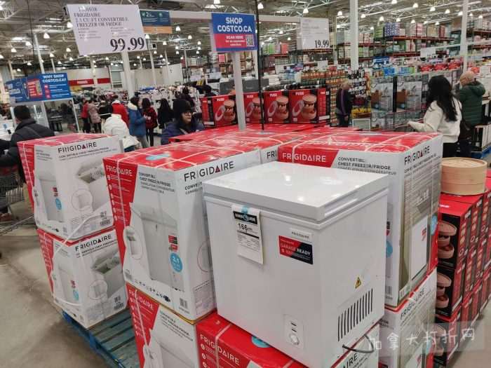 独家！【加东版】Costco店内实拍，有效期至2月22日！大量服饰.97起、雅顿面霜.99、哈根达斯.99、黑线鳕鱼.99、斑点虾.99、铁板烧.99、葡萄籽油.99、痘痘贴.99！