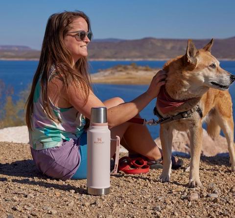 Stanley 工业级 18/8不锈钢真空保温瓶1.4升 32加元限量特卖(原价 59加元) Stanley 工业级 18/8不锈钢真空保温瓶1.4升 32加元限量特卖(原价 59加元)