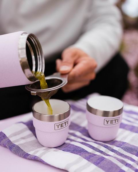 春天心动颜色!Yeti 樱花粉系列 8折:保温杯24加元、 冷藏箱200加元 、背包 200加元