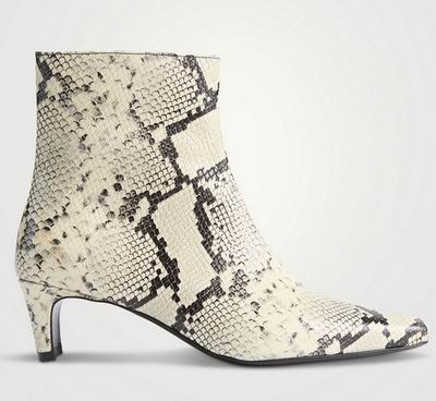 HR设计师时尚鞋靴3折起:SW蛇纹踝靴8、STAUD长靴8、PAJAR雪地靴1、麦昆小白鞋9!