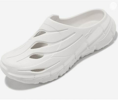  Reebok 男式 Zig 洞洞鞋 20.03加元起（官网原价 90加元，7码）