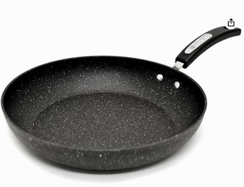  Starfrit The Rock 超耐用不粘岩石涂层 8英寸煎锅 11.97加元（原价 16.97加元）