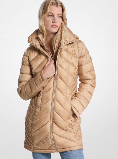 白菜价!Michael Kors 奥莱时尚服饰、美包2.5折起+额外8折!马甲58.5加元、双肩包 79.2加元、派克大衣 127.5加元