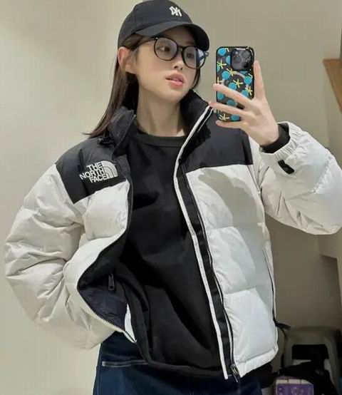 The North Face 北面户外服饰5折起:封面款田曦薇同款羽绒服 179.97加元、李昀锐同款羽绒背心 119.97加元