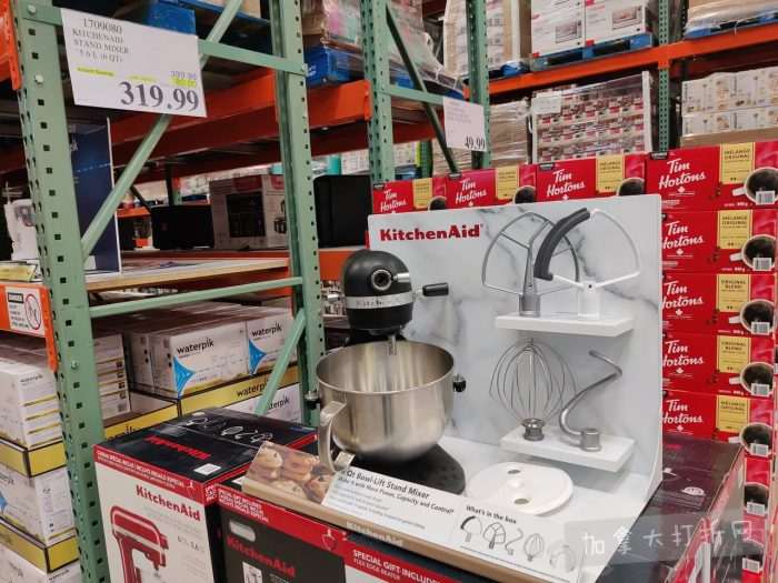 独家！【加东版】Costco店内实拍，有效期至3月15日！免费薅iPhone 16、麦芦卡蜂蜜.99、蜂蜜干果.99、烟熏三文鱼粒.99、燕麦保湿乳.99、毛毛外套.97、淋浴收纳架.99！