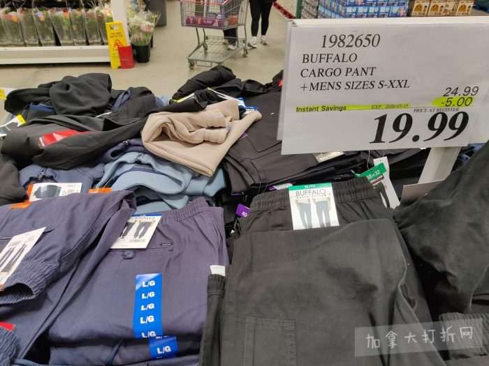 独家！【加东版】Costco店内实拍，有效期至3月15日！免费薅iPhone 16、麦芦卡蜂蜜.99、蜂蜜干果.99、烟熏三文鱼粒.99、燕麦保湿乳.99、毛毛外套.97、淋浴收纳架.99！