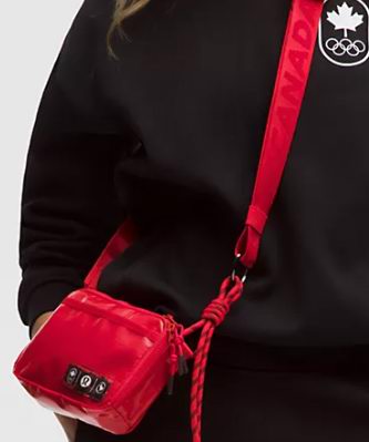 lululemon季末大促,精选时尚运动服饰3折起!入挎包、Define夹克、托特包!