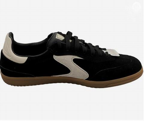  白菜价！Skechers 女式 Hotshot - Varsity 德训鞋 黑白色  29.3加元（官网原价 90加元，7.5码）