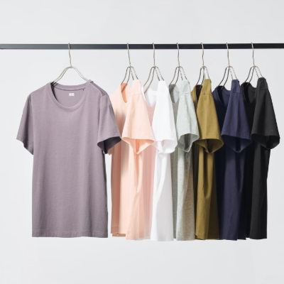 Uniqlo优衣库换季清仓，精选服饰3折起！抢凯蒂猫T恤.9、夹克.9、羽绒服.9！