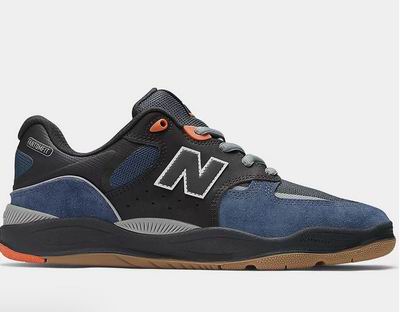 PRFO 精选户外服饰4折起!北极狐腰包.99、HH双面夹克.99、NB运动鞋.99、Sorel雪地靴.99