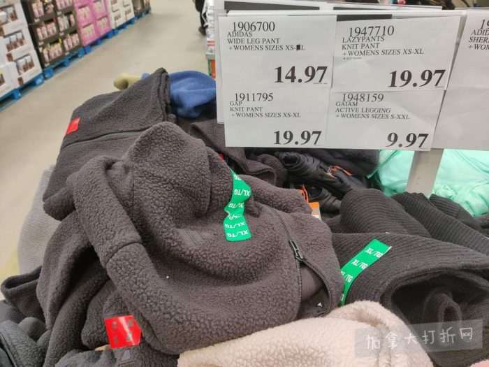 独家！【加东版】Costco店内实拍，有效期至3月29日！iPhone 17月供、大量服饰清仓、蛋白奶昔2.5折、火锅豆腐卷.99、三文鱼.99、行李箱.99、大红瓶.99、润喉糖.49！