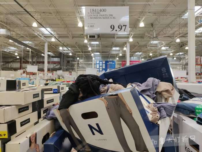 独家！【加东版】Costco店内实拍，有效期至3月29日！iPhone 17月供、大量服饰清仓、蛋白奶昔2.5折、火锅豆腐卷.99、三文鱼.99、行李箱.99、大红瓶.99、润喉糖.49！