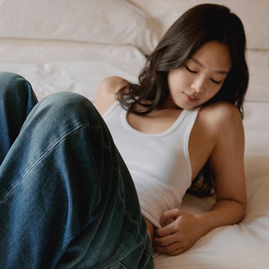 全场白菜！Calvin Klein闪购，精选男女服饰4折起+额外5折！入文胸$11.25、连衣裙$26.25、羊毛衫$29.7、防寒服$50.62