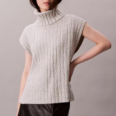 全场白菜！Calvin Klein闪购，精选男女服饰4折起+额外5折！入文胸.25、连衣裙.25、羊毛衫.7、防寒服.62