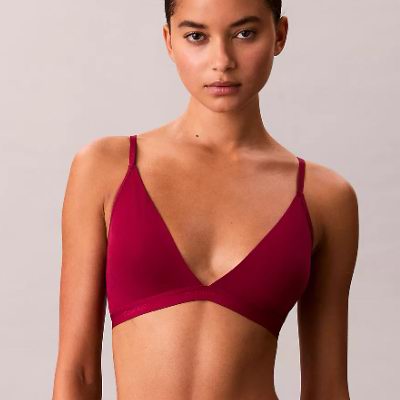 全场白菜！Calvin Klein闪购，精选男女服饰4折起+额外5折！入文胸.25、连衣裙.25、羊毛衫.7、防寒服.62