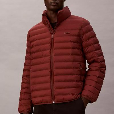 全场白菜！Calvin Klein闪购，精选男女服饰4折起+额外5折！入文胸.25、连衣裙.25、羊毛衫.7、防寒服.62