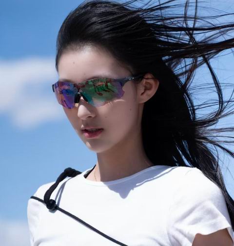 众明星大爱!Oakley户外运动眼镜 4.4折 97.5加元起!