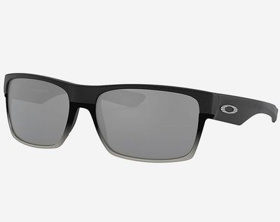 众明星大爱!Oakley户外运动眼镜 4.4折 97.5加元起!