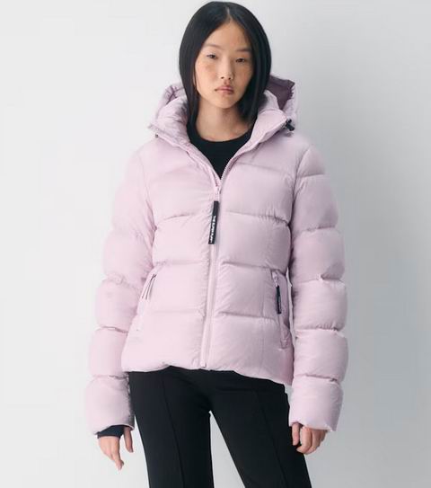 Aritzia精选冬季服饰 5折起！Super Puff 羽绒服 223.5加元、羊绒毛衣 113.99加元