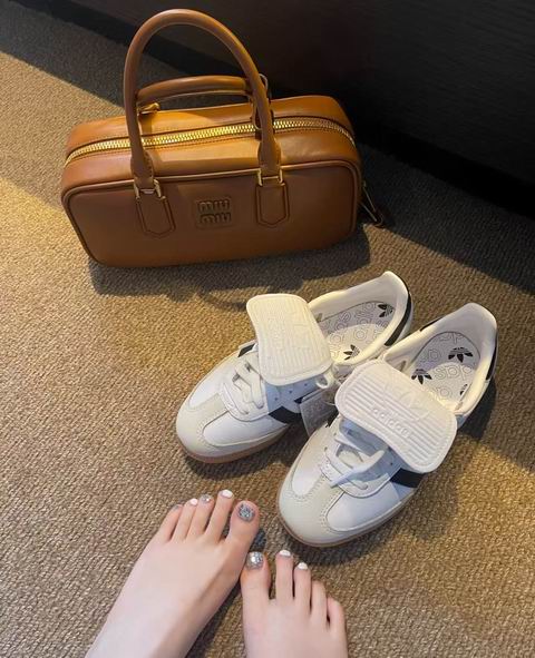 Aritzia精选冬季服饰 5折起!封面款adidas Samba LT 复古翻鞋舌$63.99、Super Puff 羽绒服$223.5、羊绒毛衣$113.99