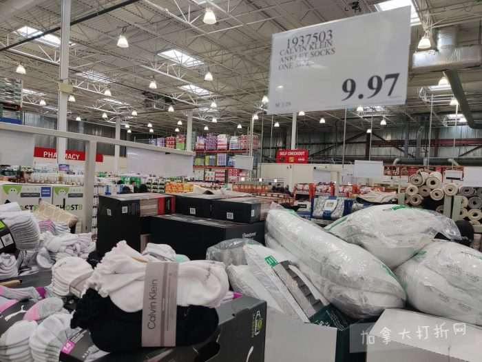独家!【加东版】Costco店内实拍,有效期至4月5日!维C冲剂.49、热水壶.99、厨房刀组.99、罗非鱼柳减、休闲裤.97、枕头.99、储物箱.99、哈根达斯.99、歌帝梵巧克力.99!