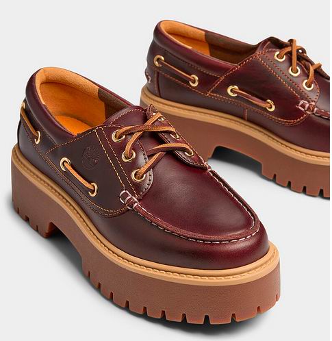 Simons精选品牌服饰、鞋靴等4折起！北面夹克$99.95、Nike鞋$79.95、UGG穆勒鞋$89.95、LRL折叠腕包$99.95