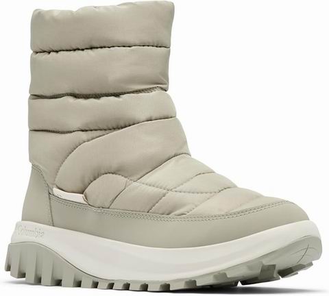  Columbia 女式 Snowtrot 雪地靴 74.99加元（原价 150加元，8码）
