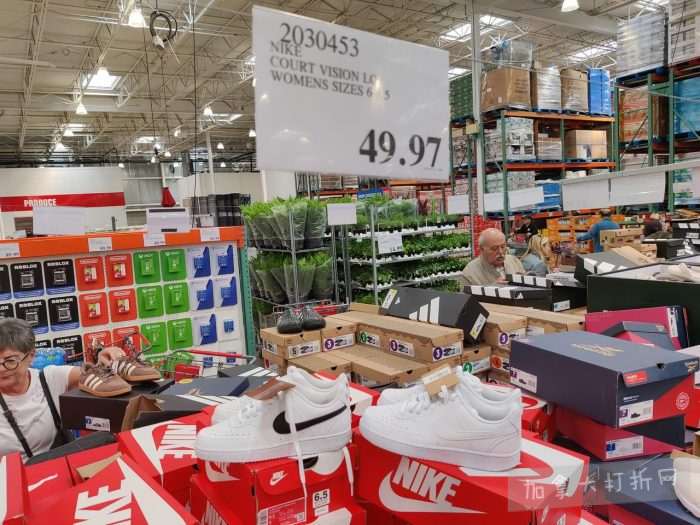 独家！【加东版】Costco店内实拍，有效期至4月26日！花卉市场开放、Nike运动鞋.97、加拿大夹克.99、雀巢冰淇淋.99、脆皮鸡翅.99、FIFA足球套装.99、暖炉滤网.99！