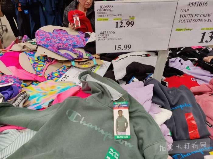 独家！【加东版】Costco店内实拍，有效期至4月26日！花卉市场开放、Nike运动鞋.97、加拿大夹克.99、雀巢冰淇淋.99、脆皮鸡翅.99、FIFA足球套装.99、暖炉滤网.99！