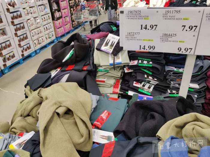 独家！【加东版】Costco店内实拍，有效期至4月26日！花卉市场开放、Nike运动鞋.97、加拿大夹克.99、雀巢冰淇淋.99、脆皮鸡翅.99、FIFA足球套装.99、暖炉滤网.99！
