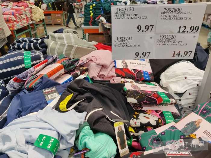 独家！【加东版】Costco店内实拍，有效期至4月26日！花卉市场开放、Nike运动鞋.97、加拿大夹克.99、雀巢冰淇淋.99、脆皮鸡翅.99、FIFA足球套装.99、暖炉滤网.99！