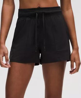 lululemon大促，精选时尚运动服饰3折起！入背挎包、加拿大队瑜伽裤、套头衫！