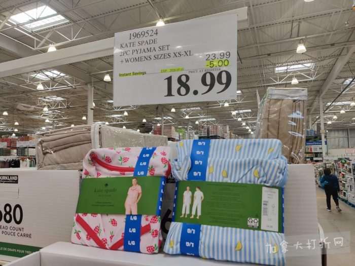 独家！【加东版】Costco店内实拍，有效期至5月3日！雅顿面霜.99、蜂蜜干果.49、花园水管.99、澳洲羊腿减、果树.99、可丽饼蛋糕.99、燕麦保湿乳.99、苹果汁.49！