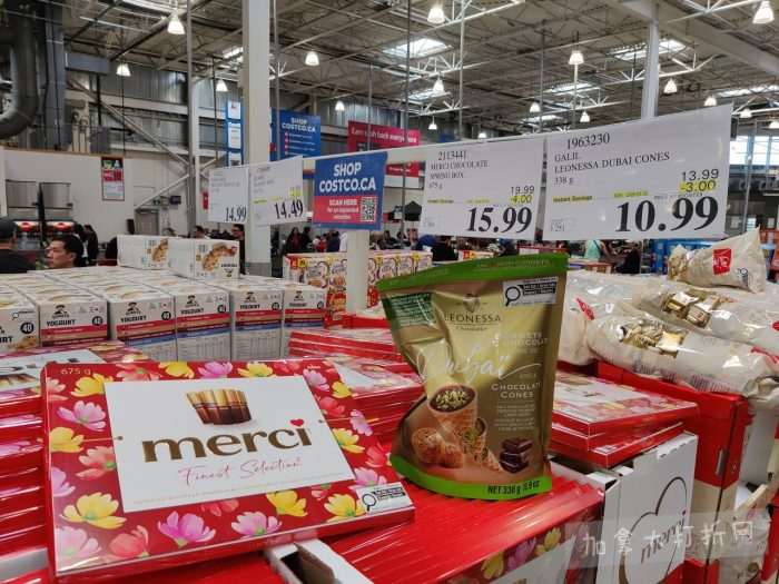 独家！【加东版】Costco店内实拍，有效期至5月3日！雅顿面霜.99、蜂蜜干果.49、花园水管.99、澳洲羊腿减、果树.99、可丽饼蛋糕.99、燕麦保湿乳.99、苹果汁.49！